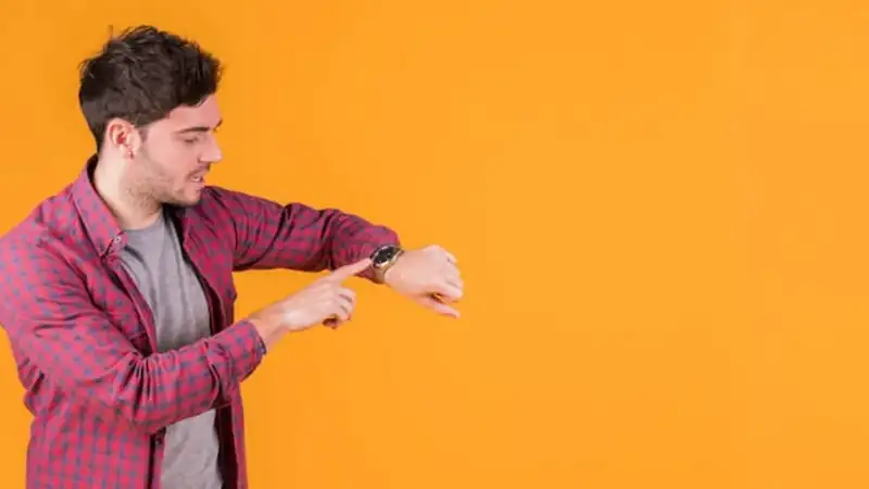 How Long to Get a Fake ID: Timelines & Risks