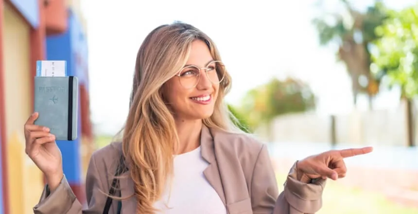 Florida Fake ID Laws, Risks, and How IDs Are Detected